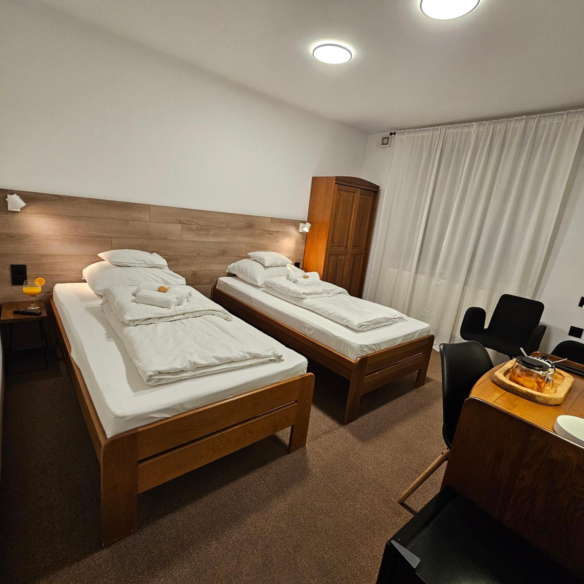 Hotel Protea Boleslawiec  Exterior foto